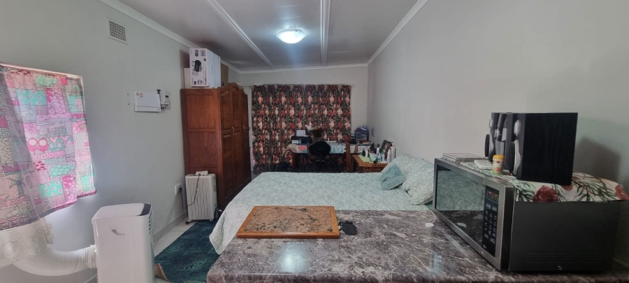 4 Bedroom Property for Sale in Beaconsfield Northern Cape